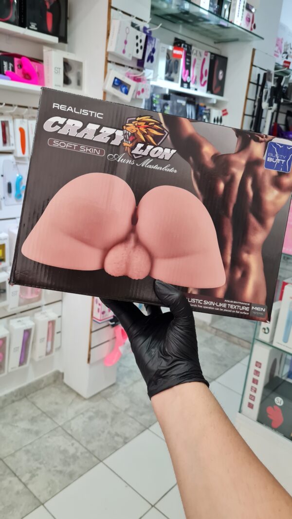 masturbador con testiculos culo y ano Lion