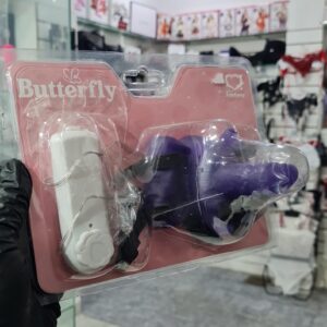 Butterfly con mini pene