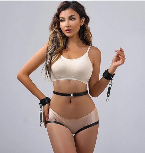 Arnes con esposas de muñeca - Image 2